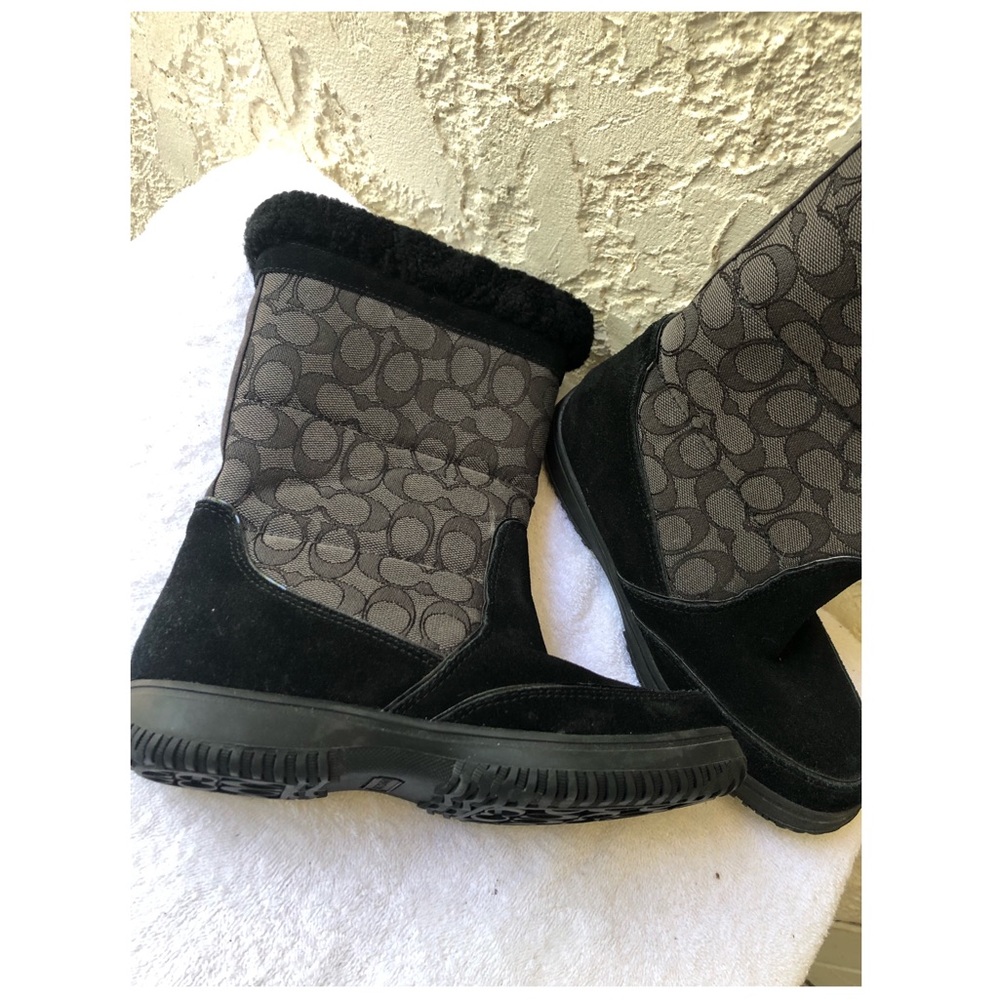 COACH style Sherman Sig. BRAND NEW, NEVER WORN.